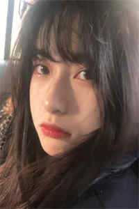 开局小侍卫,我靠写日记涨修为