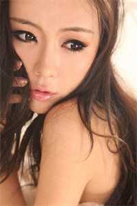 在港综世界和顶级美女谈恋爱