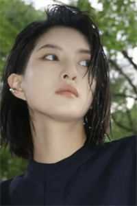穿进修仙界：我截胡了男主的女人