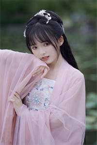 绑定吃瓜系统，恶毒女配逆袭了
