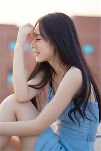 不会吧，穿越后全员都能听到我心声？