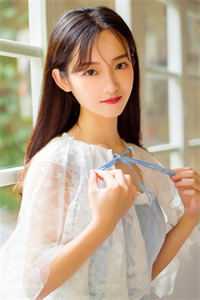 觉醒后，假千金凭实力成团宠