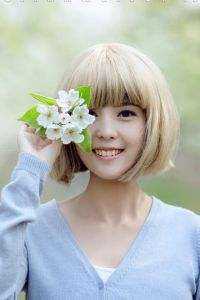 叫你求生，你竟然抱着校花开养殖场？