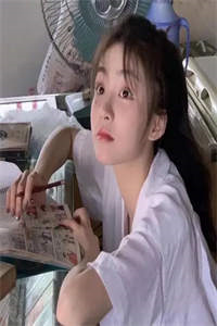 觉醒木系异能，喜欢折纸不过分吧
