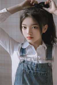 穿成霸总妻，我炮灰碾压女主角！