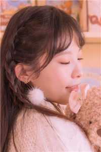 穿成霸总妻，我炮灰碾压女主角！