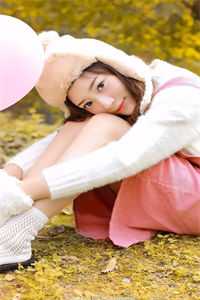 穿成霸总妻，我炮灰碾压女主角！
