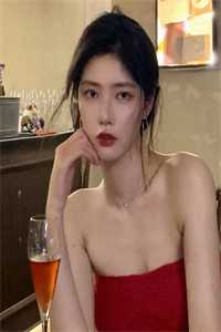 穿书后我被三个顶级大佬团宠