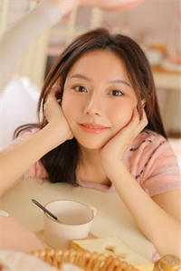 陆总,夫人说这婚迟早要离