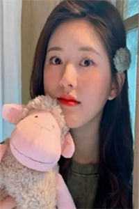 绑定无敌系统后,躺着也能当武帝叶青云姬凝霜