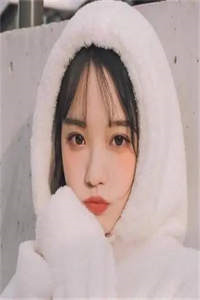 穿成霸总妻，我炮灰碾压女主角！
