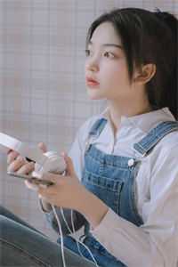 重回八零，相亲当天抢婚最野糙汉
