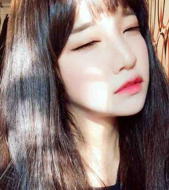 这个小村民怎么突然无敌了？