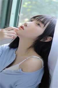 穿成霸总妻，我炮灰碾压女主角！