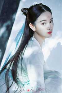 嫁给穷小子后，她成了百亿富婆