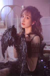 重生后，侯府嫡女飒翻京城