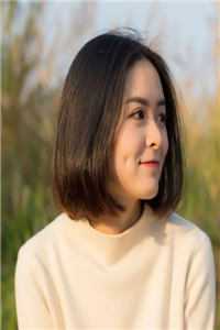 畅销书籍花我钱还装清高？下一秒就踹了他