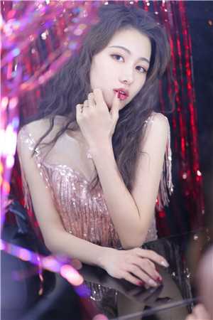精修版不装了，沈导宠妻如命