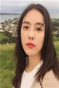 长篇小说神级制卡师：开局制作绝色魅魔