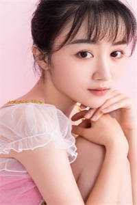 热门小说大小姐归来，她是神婆？！