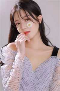 身边人重生后，我成了团宠全本小说阅读