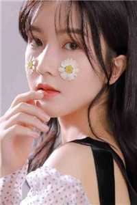 穿成霸总妻，我炮灰碾压女主角！热门作品