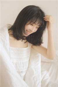 闪婚后，玄学大佬和富豪he了