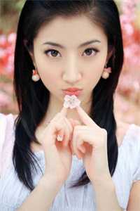 惊！顶流的老婆竟是诺奖得主