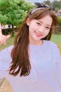 活成前任白月光后,她桃花朵朵开 小说