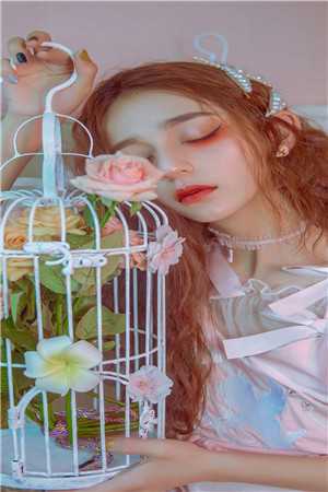穿成恶女小神婆，我找王爷索命了