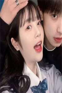 离谱!美女总裁要跟我闪婚
