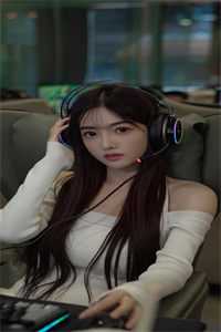 重生女儿扮猪吃老虎，送走全家