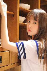 穿梭：枪打女儿国，脚踢美利坚