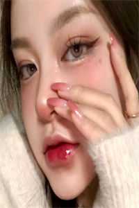 精选篇章老头用我照片谈恋爱,名媛天天找我奔现选集