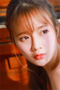 逃婚后，皇后娘娘想另嫁他人畅销书籍