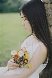 畅销巨作我流产濒死时，老公爱上50岁女友