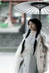 丁克嫂子非要切除子宫全本小说