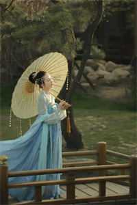 离婚重逢，靳爷他红眼将人追
