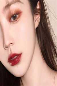 她是你老婆，那我算什么