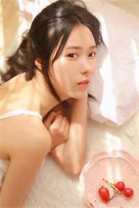优质全文为陪初恋，老公将女儿锁在高温车内