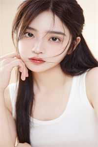 精品小说拒载女儿后，去送竹马的乘务长老婆疯了