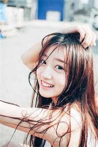 精品推荐老婆另爱歌星后，身败名裂了