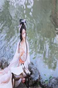 和病娇大佬共感后，我被摁怀里亲小说全文免费阅读