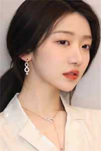 完结版小说矜贵权臣追妻火葬场时，我已入宫封后by沈祁柳眠眠