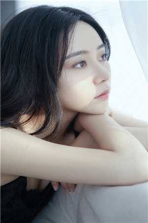 我定制的胸针，被老公送给小三后疯狂打脸江晚许流年
