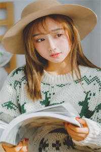 赵无眠英琼楼的小说穿成明君心尖宠，众妃谄媚我开摆