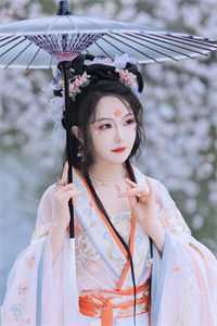 捡起记忆后，大佬说他要娶黑莲花小说