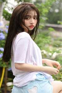 妻子助教萧飞唐雨馨小说