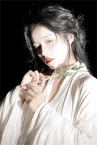 闺蜜齐穿变婆媳，你嫁鲜肉我也嫁叶轻轻李三娘最新章节