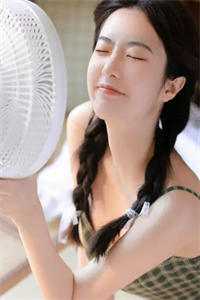 娘娘一滴泪，演到帝王送凤位沈青拂宁玄礼最新章节